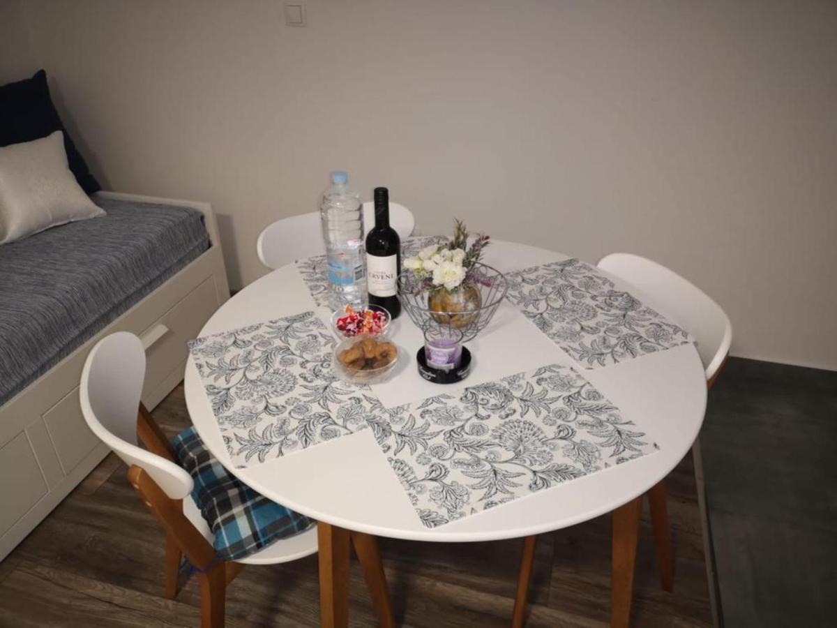 Apartments Tara Ražanac Kültér fotó