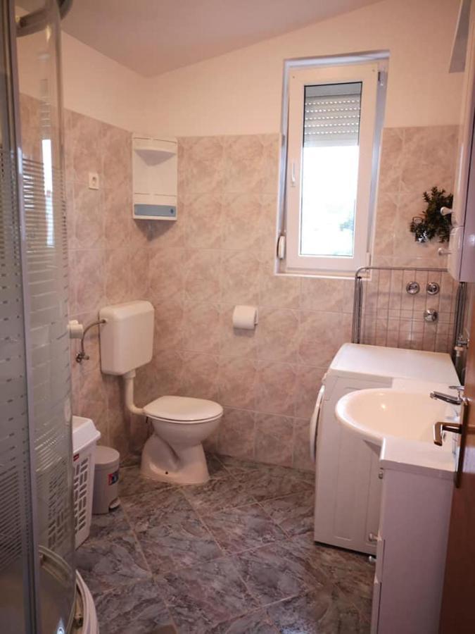 Apartments Tara Ražanac Kültér fotó