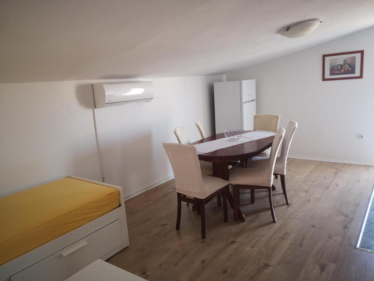 Apartments Tara Ražanac Kültér fotó