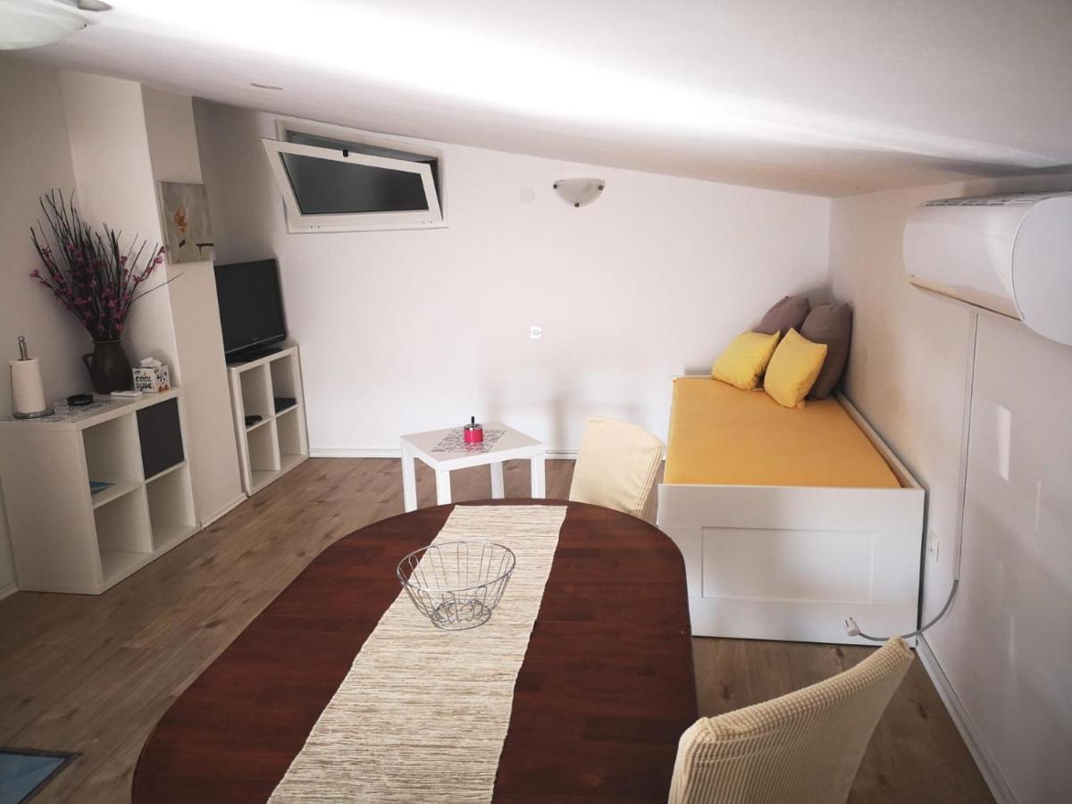 Apartments Tara Ražanac Kültér fotó