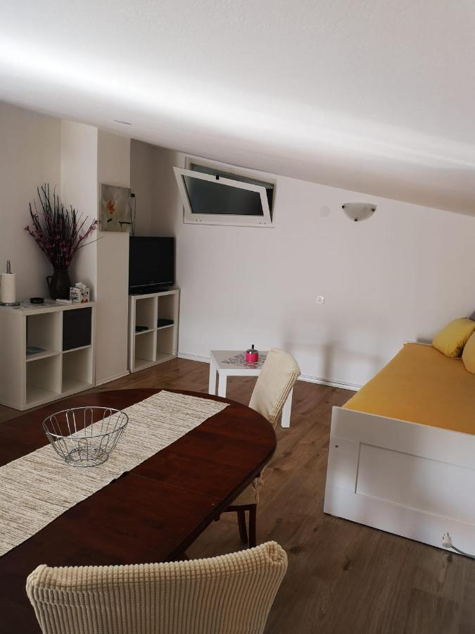 Apartments Tara Ražanac Kültér fotó